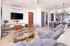 Oceanfront Condo Steps Away From Cerritos Beach